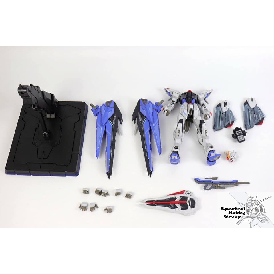 Mô hình robot MB 1/100 Gundam Freedom no name 2.0 Youtian Paradise