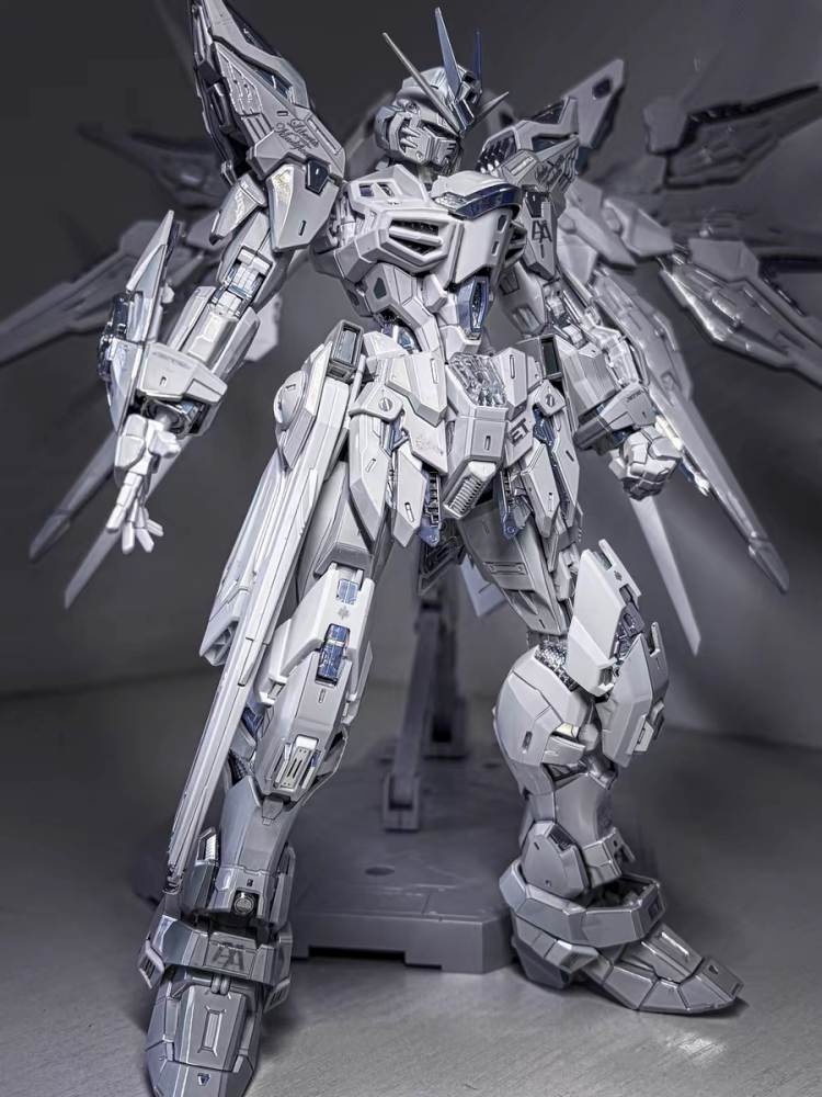 Mô hình lắp ráp MGEX 1/100 Strike Freedom Gundam Twilight Coating - 7701 Changlong