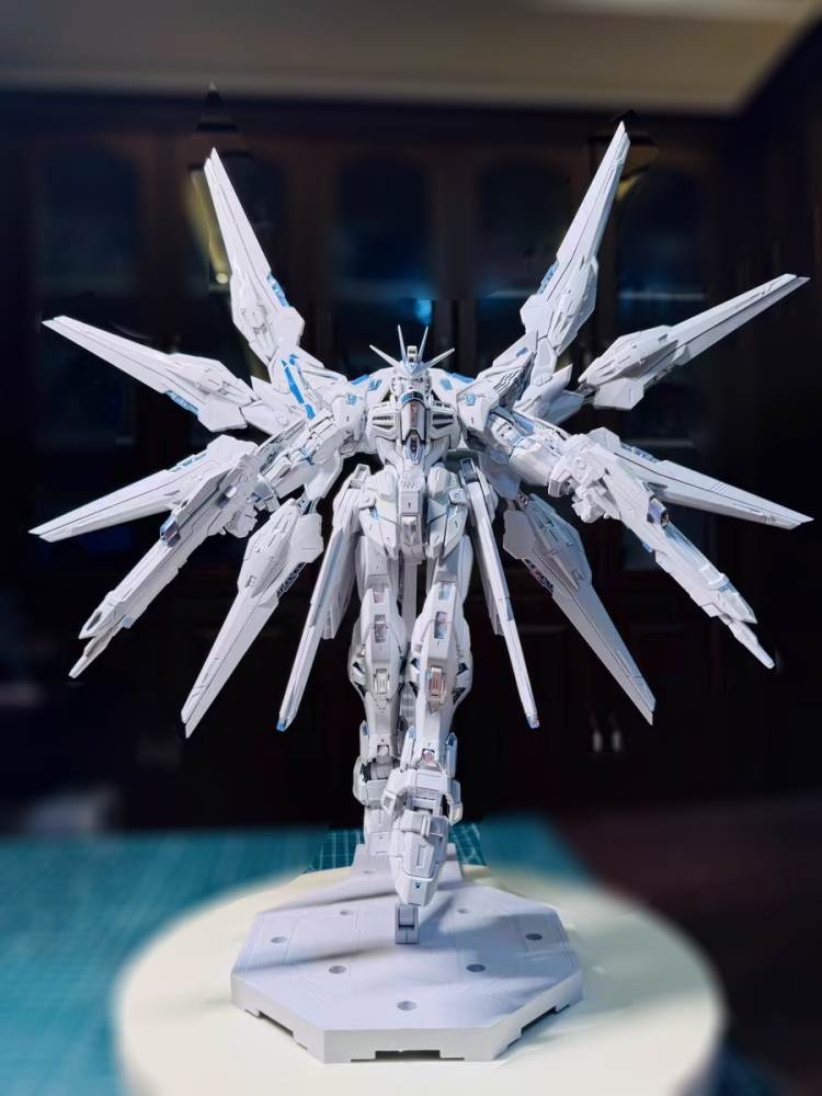 Mô hình lắp ráp 7701 MGEX Strike Freedom gundam Twight - Changlong