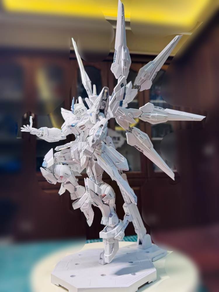 Mô hình lắp ráp MGEX 1/100 Strike Freedom Gundam Twilight Coating - 7701 Changlong