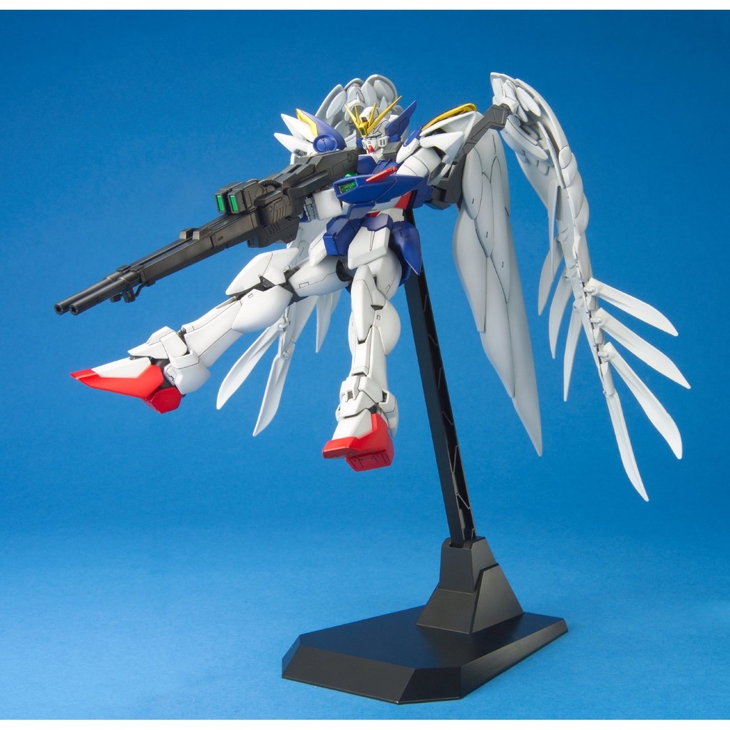Mô hình lắp ráp MG 1/100 Wing Gundam Zero Custom XXXG-00W0 Bandai