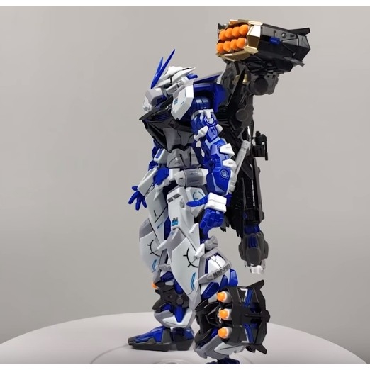 Mô hình lắp ráp MG 1/100 Gundam Astray Blue Frame Daban 8810