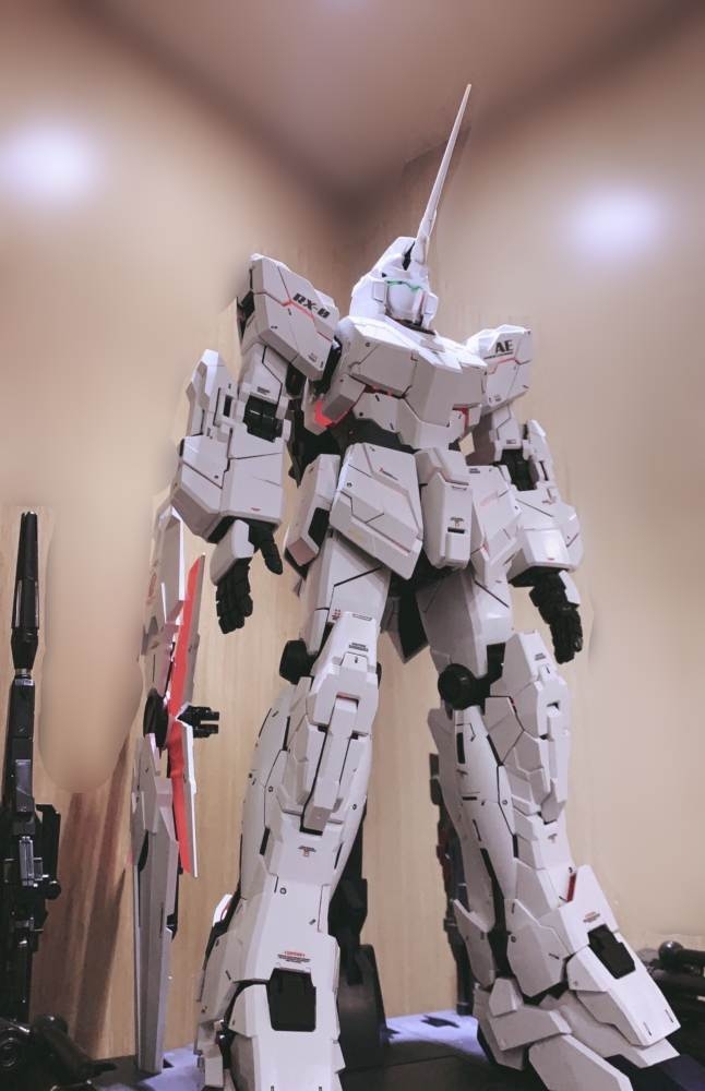 Mô hình lắp ráp PG 1/60 Unicorn gundam RX-0 Daban model