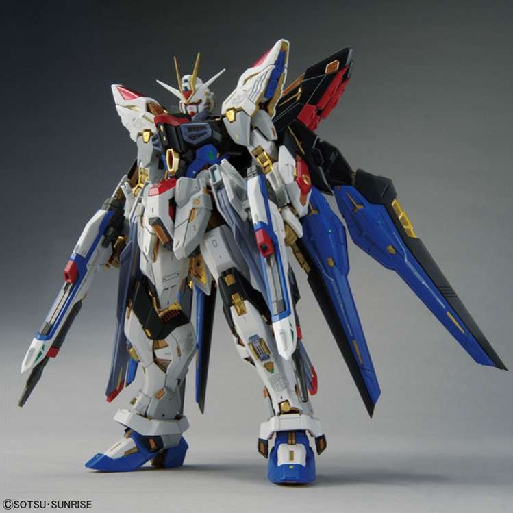 Mô hình lắp ráp MGEX 1/100 Strike freedom gundam - Bandai