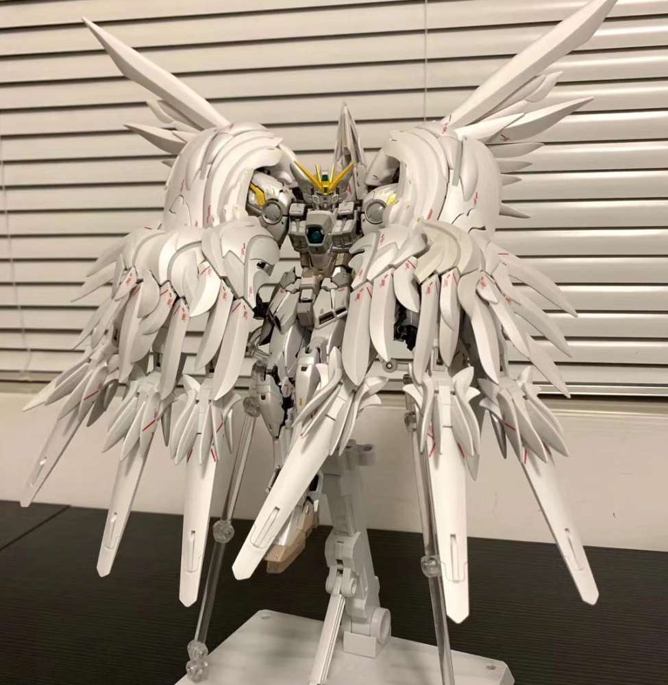 Mô hình lắp ráp MG 8827 Wing Gundam Snow White Prelude 1/100 Daban (Metal Frame)
