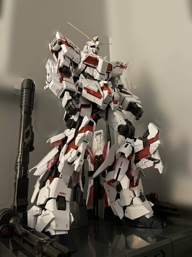 Mô hình lắp ráp PG 1/60 Unicorn gundam RX-0 Daban model