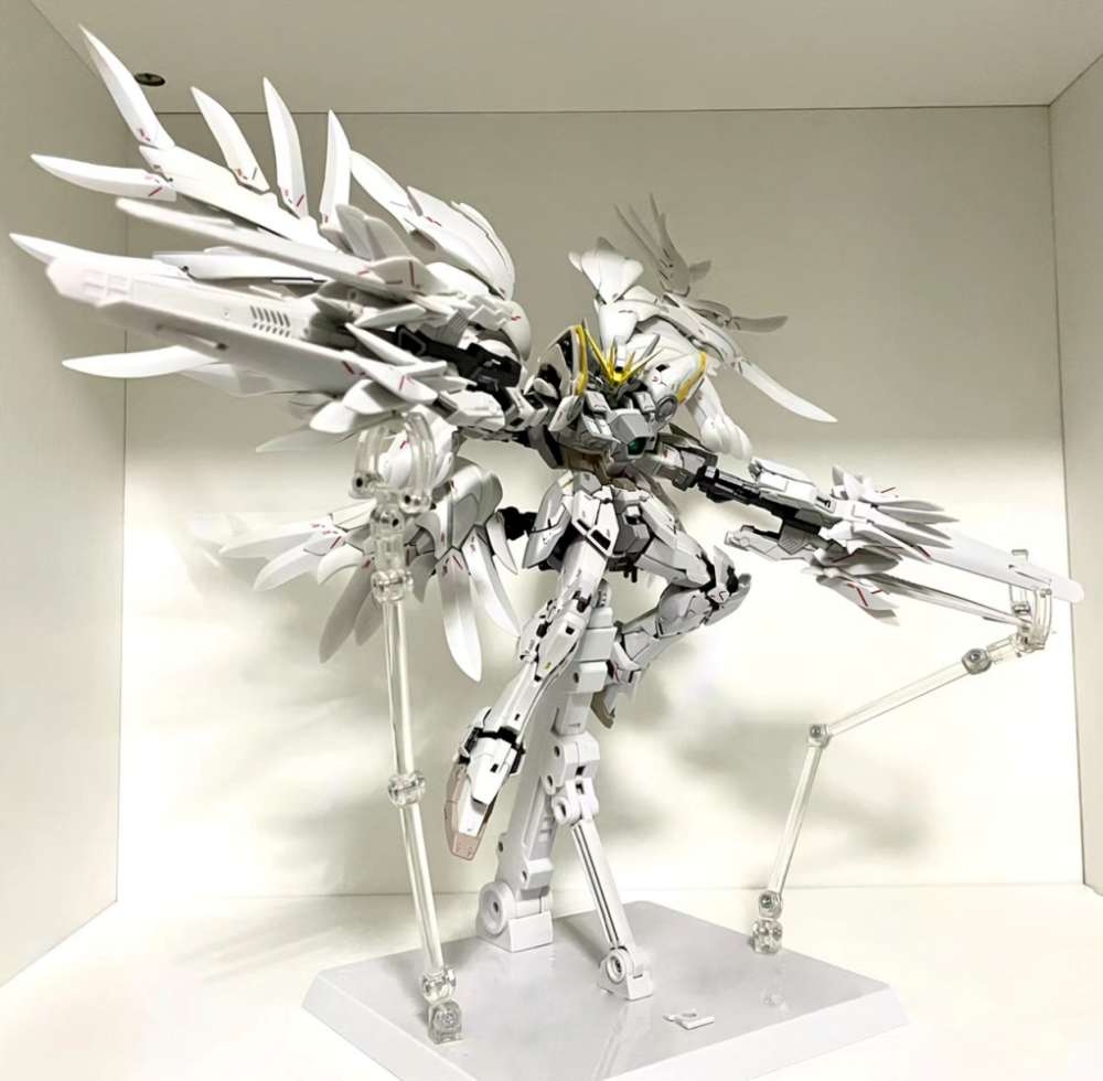 Mô hình lắp ráp MG 8827 Wing Gundam Snow White Prelude 1/100 Daban (Metal Frame)