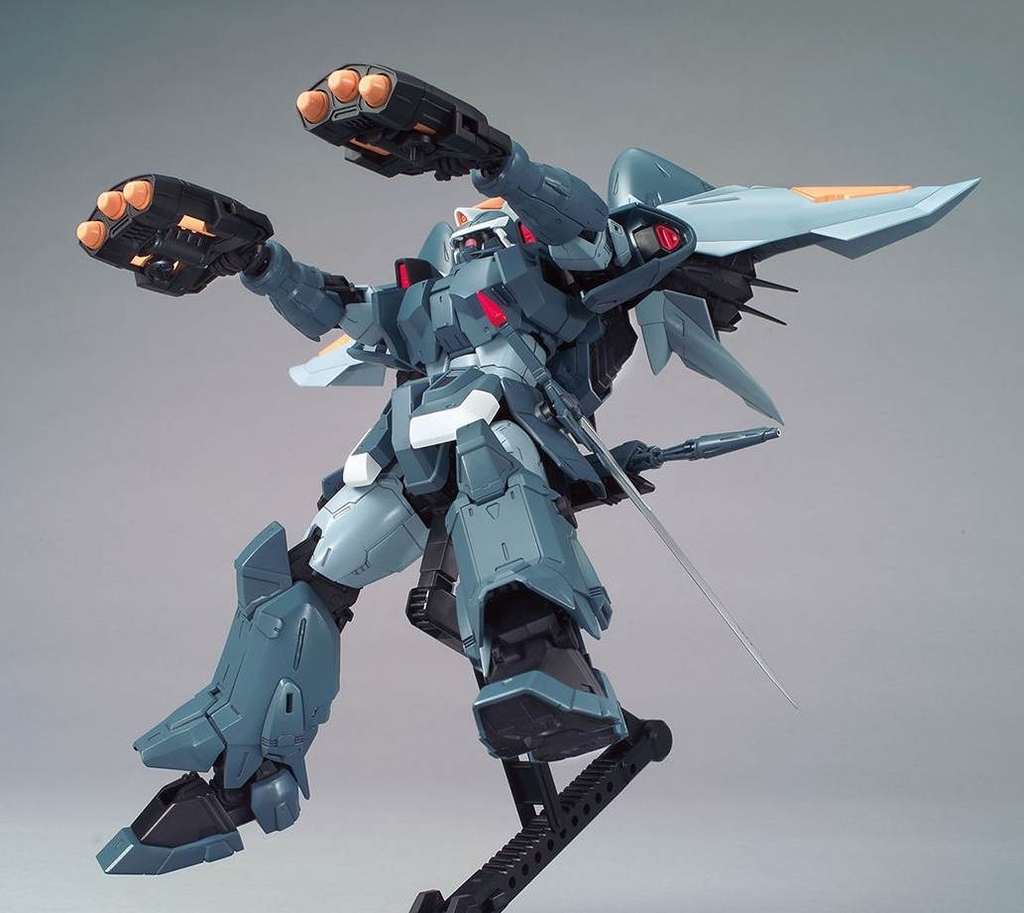 Mô hình lắp ráp MG 1/100 Mobile Ginn Gladiator Miguel Ayman Custom - Phantom Model