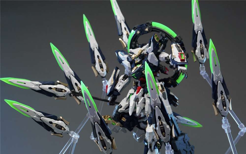 Mô hình lắp ráp MG 1/100 APOCALYPSE White - Black Phoenix A01 Metal Frame Vientiane Fusion