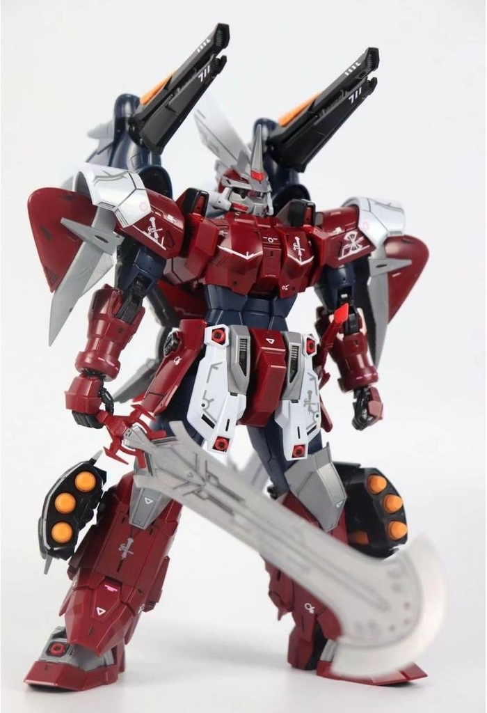 Mô hình lắp ráp MG 1/100 Mobile Ginn Gladiator Miguel Ayman Custom - Phantom Model