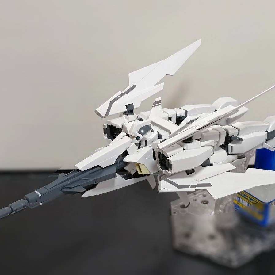 Mô hình lắp ráp MG 1/100 Age 2 sp White ver - 6631w daban