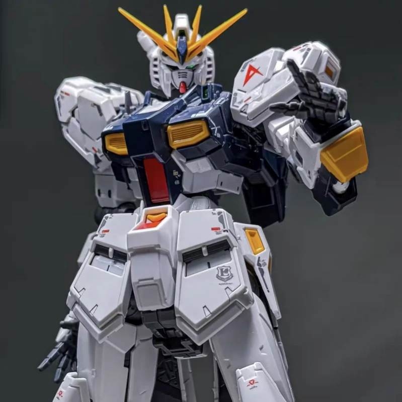 Mô hình lắp ráp RG 1/144 Nu gundam RX93 5502 Changlong model
