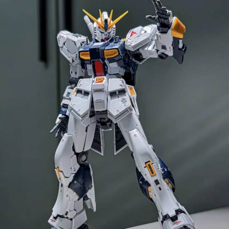 Mô hình lắp ráp RG 1/144 Nu gundam RX93 5502 Changlong model