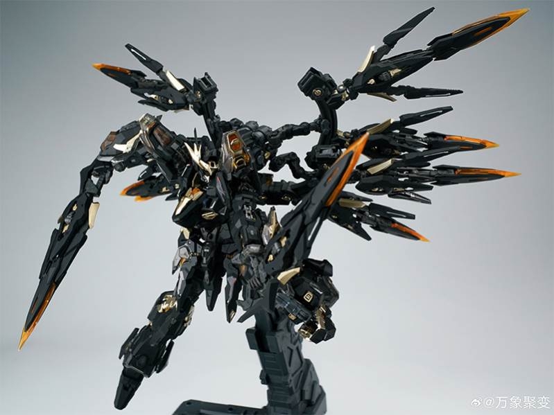 Mô hình lắp ráp MG 1/100 APOCALYPSE White - Black Phoenix A01 Metal Frame Vientiane Fusion