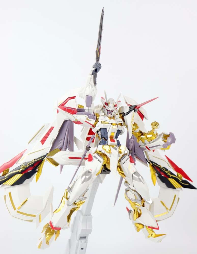 Mô hình lắp ráp MG 1/100 Gundam Astray Gold Frame Amatsu Hana 8826 Daban