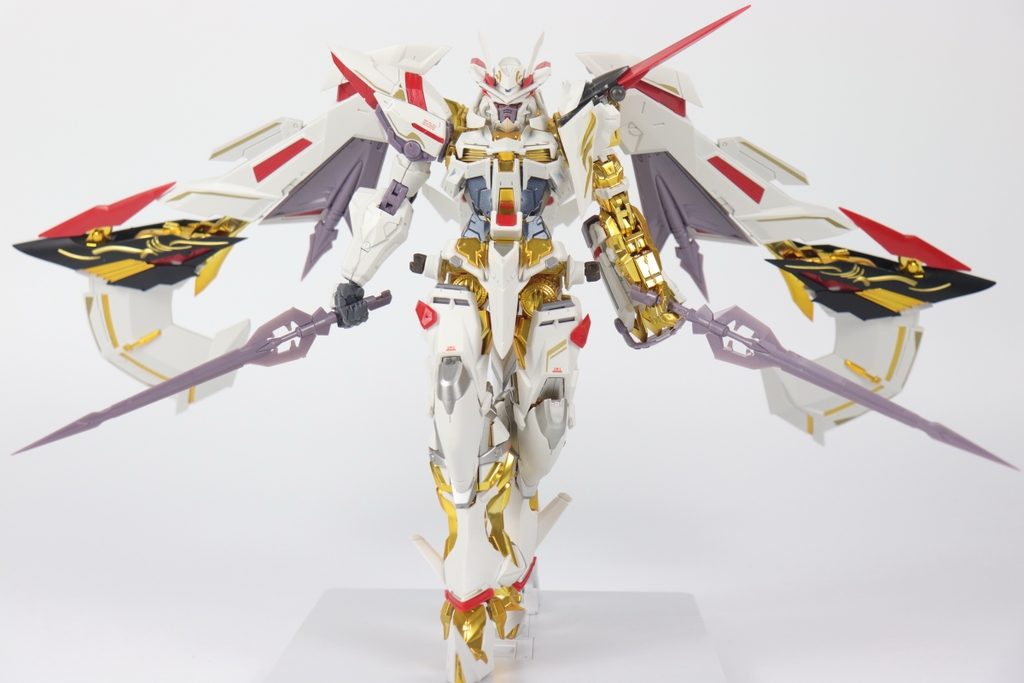 Mô hình lắp ráp MG 1/100 Gundam Astray Gold Frame Amatsu Hana 8826 Daban