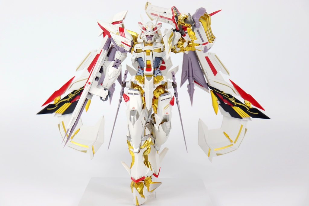 Mô hình lắp ráp MG 1/100 Gundam Astray Gold Frame Amatsu Hana 8826 Daban