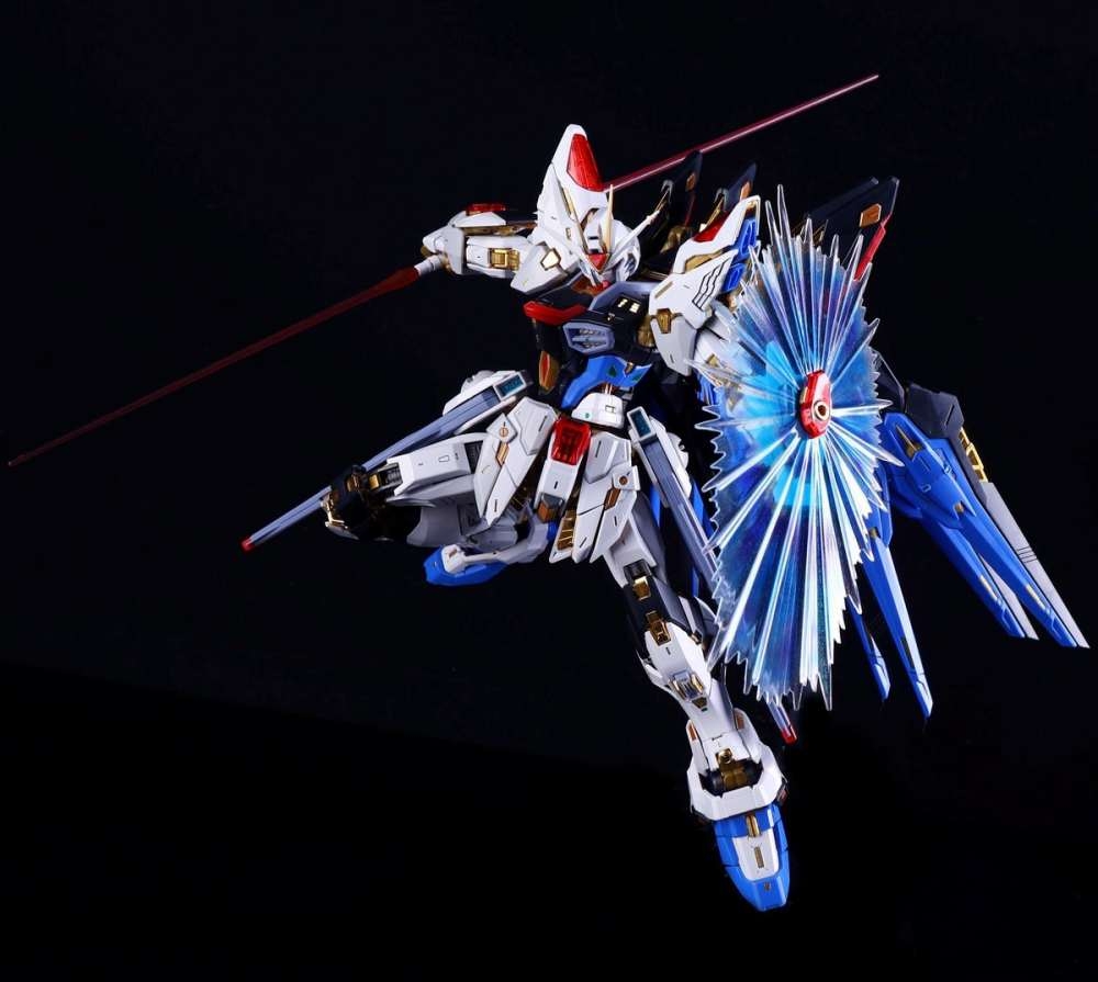 Mô hình lắp ráp MGEX 1/100 Strike Freedom Gundam - 7701 Changlong, Xunxin