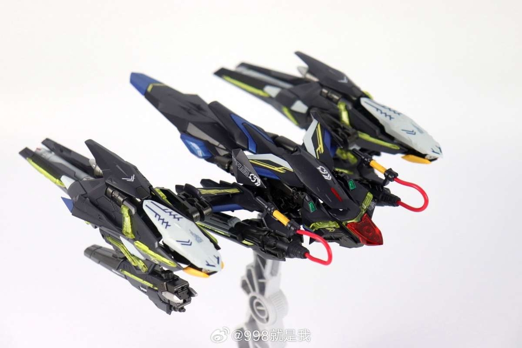 Mô hình lắp ráp MG 1/100 Lightning Strike Gundam striker ver MB 8830 Daban