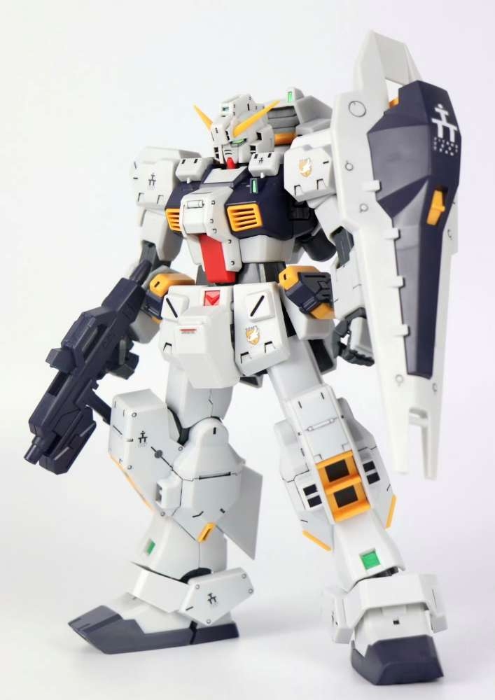 Mô hình lắp ráp MG 1/100 RX-121-1 Gundam TR-1 Hazel Custom TR1 - M model