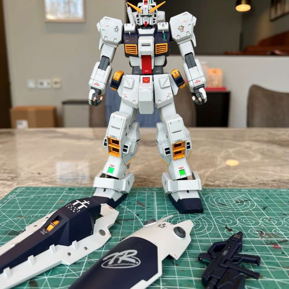 HG Gundam TR-1 (Hazel Custom)　　完成品ジャンク HG Gundam TR-1 (Hazel Custom) 完成品ジャンク HG Gundam TR-1