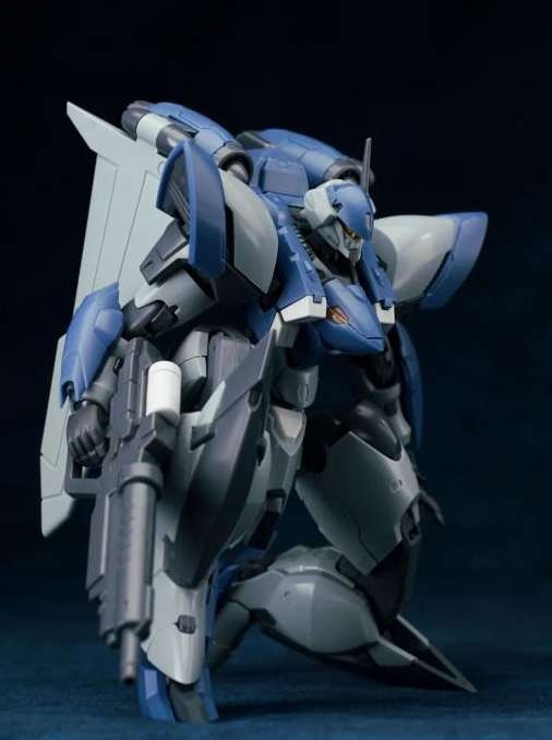 Mô Hình Lắp Ráp UA 1/144 OCR-122 YUNQUE - SHEIK MAINLAND