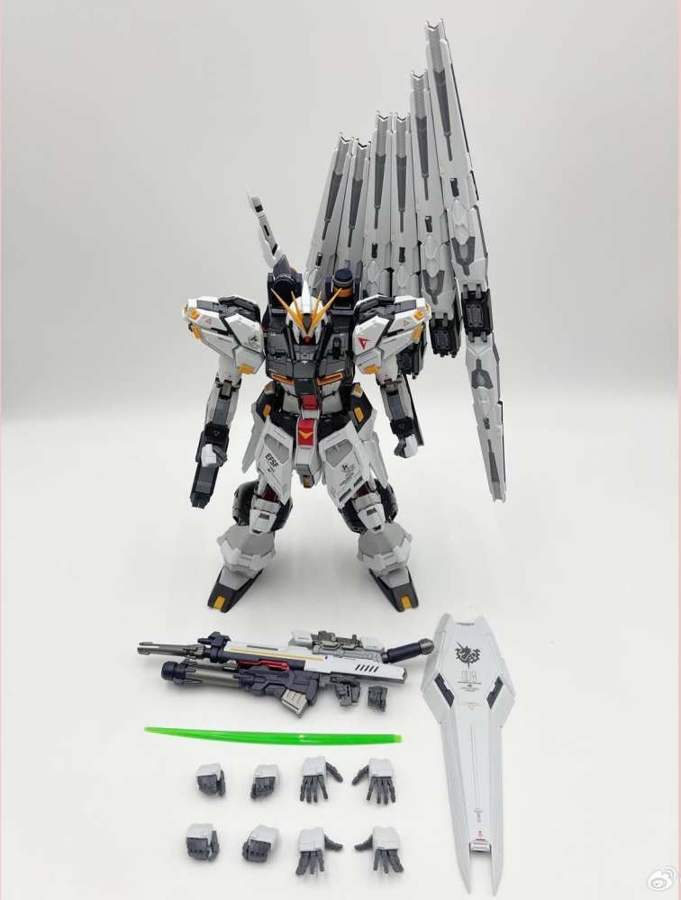 Mô hình lắp ráp MG 1/100 Nu Tiger gundam RX-93 metal frame V-tiger