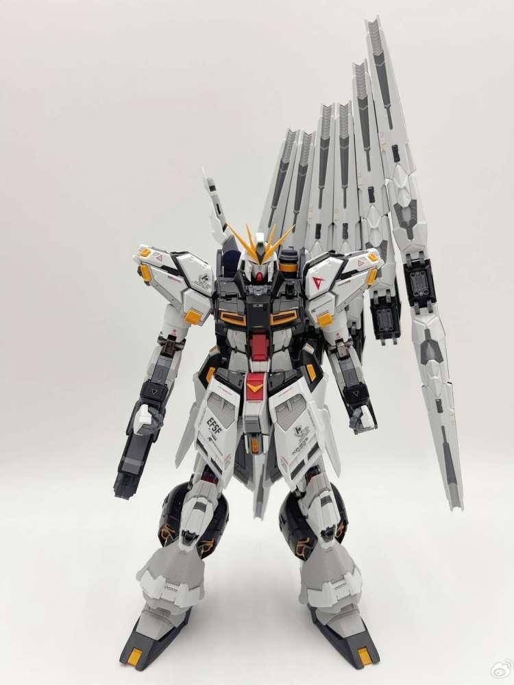 Mô hình lắp ráp MG 1/100 Nu Tiger gundam RX-93 metal frame V-tiger