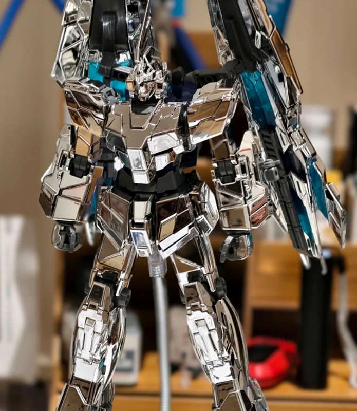 Mô hình lắp ráp MG 1/100 Silver Phenex NT special coating 6642L gundam Daban