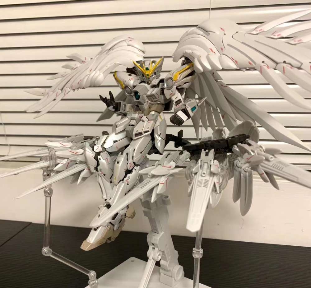 Mô hình lắp ráp MG 8827 Wing Gundam Snow White Prelude 1/100 Daban (Metal Frame)