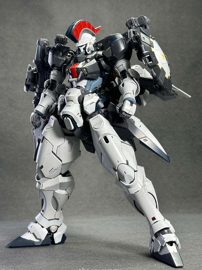 Mô hình lắp ráp Nilson Works PG 1/60 Monument Tallgeese