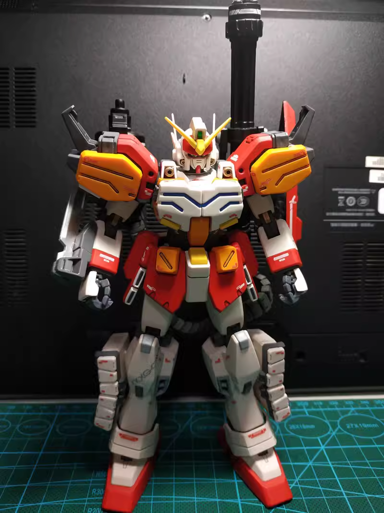 Mô hình lắp ráp MG 1/100 Heavyarms EW Heavy arms Gundam TThongli