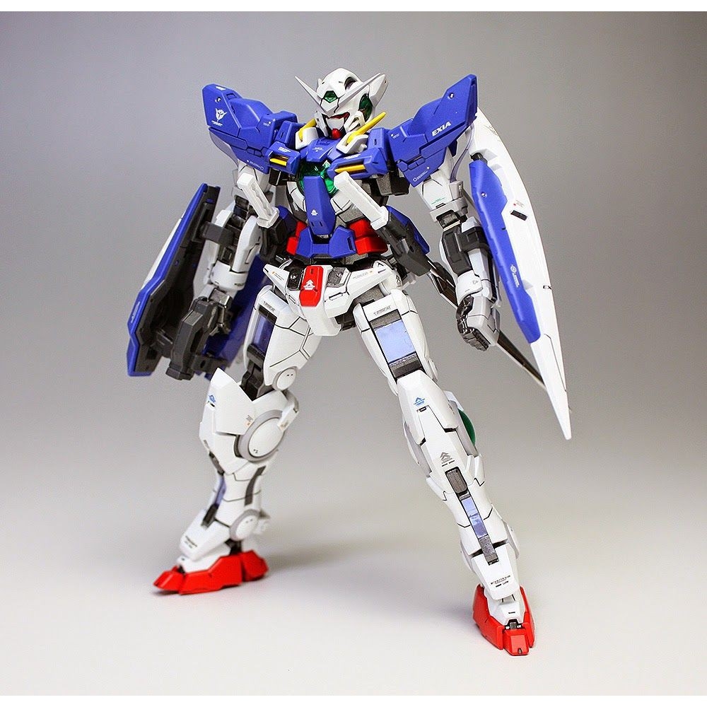 Mô hình lắp ghép RG 1/144 Gundam Exia - Bandai