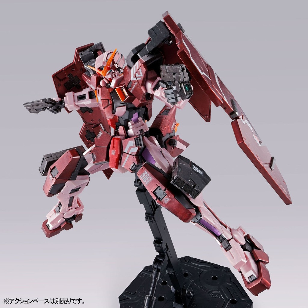Mô hình lắp ráp MG 1/100 GUNDAM DYNAMES TRANS-AM MODE METALLIC GROSS INJECTION bandai