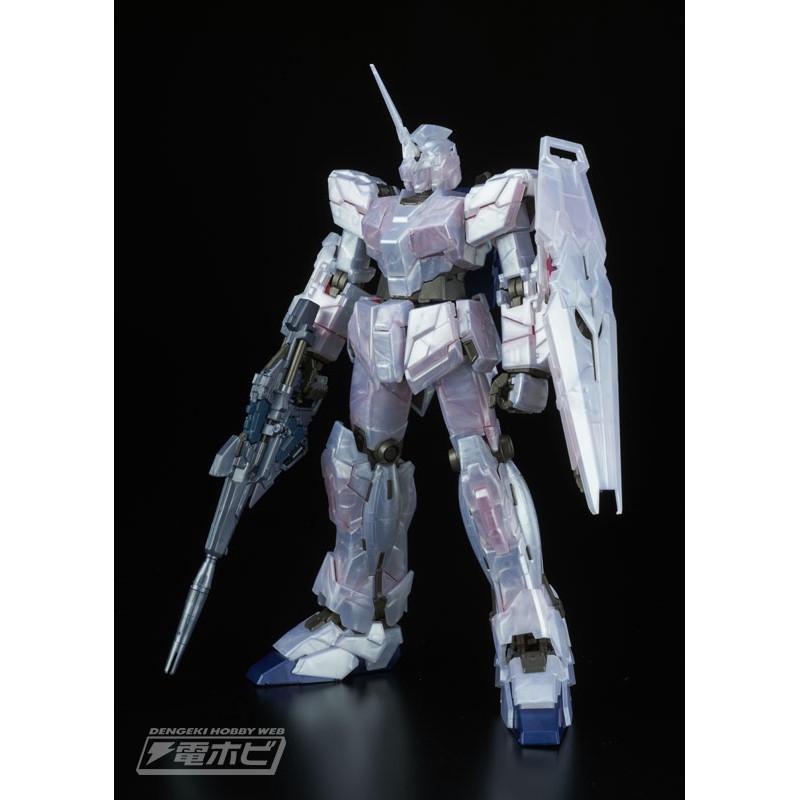 Mô hình lắp ráp MG 1/100 Unicorn Gundam (Metallic Gloss Injection) Limited bandai