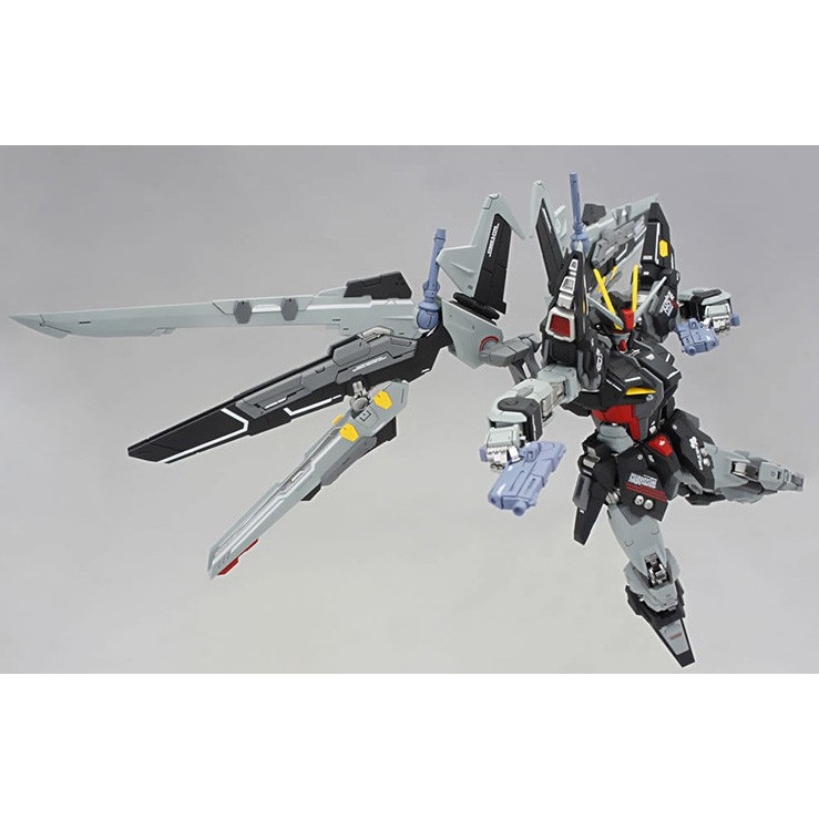 Mô hình lắp ráp MG 1/100 Gundam Strike Noir MMK Dragon Momoko