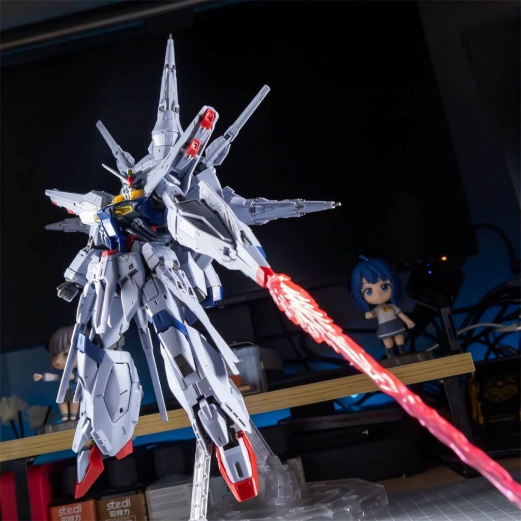 Mô hình lắp ráp 2508 MG 1/100 Providence Gundam