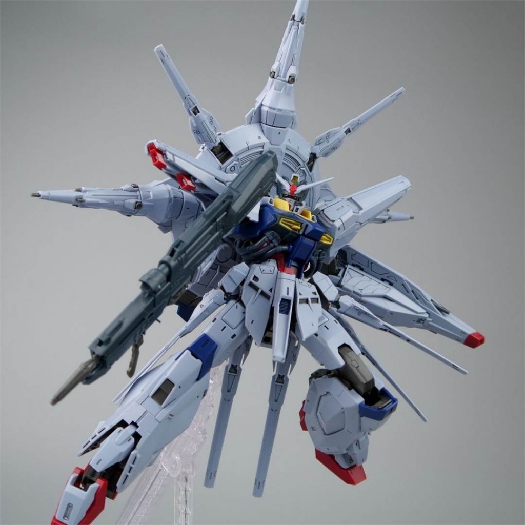 Mô hình lắp ráp 2508 MG 1/100 Providence Gundam