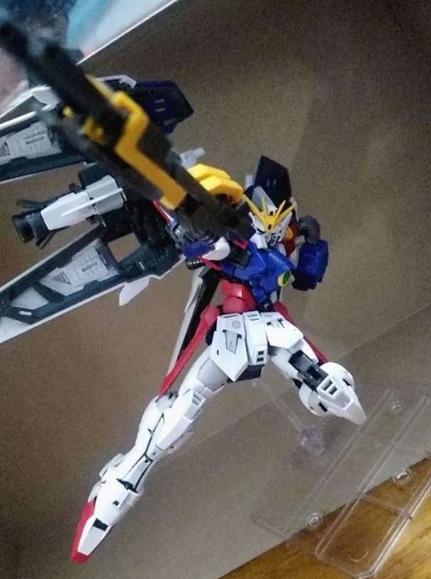 Mô hình lắp ráp RG 1/144 Wing Zero - 9902 Golden Horse (base+effect+decal)