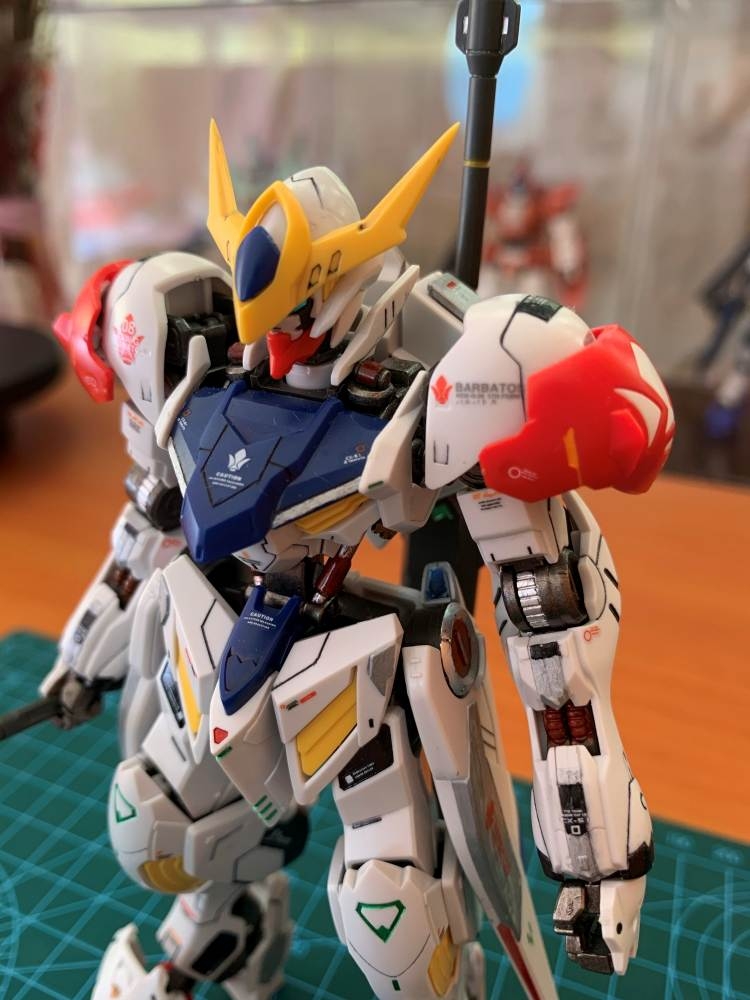 Mô hình lắp ráp HG 1/144 Gundam Barbatos Lupus (+Base) IBO B021 gaogao