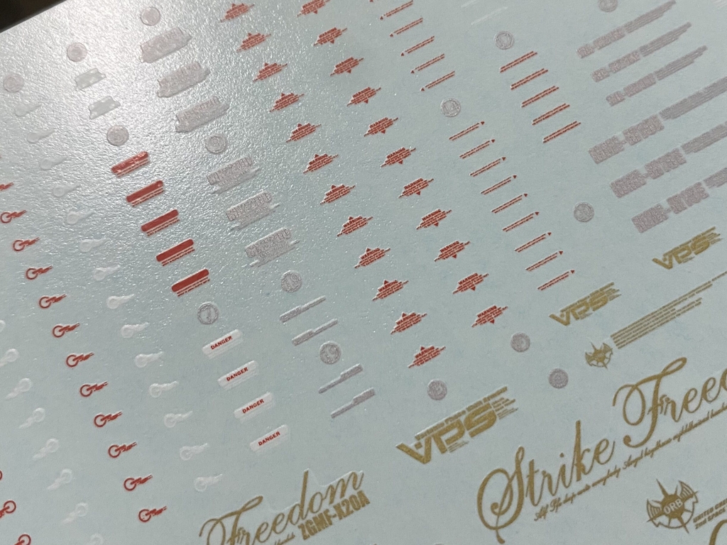 Decal nước MG Strike Freedom Red Vermillion Bird