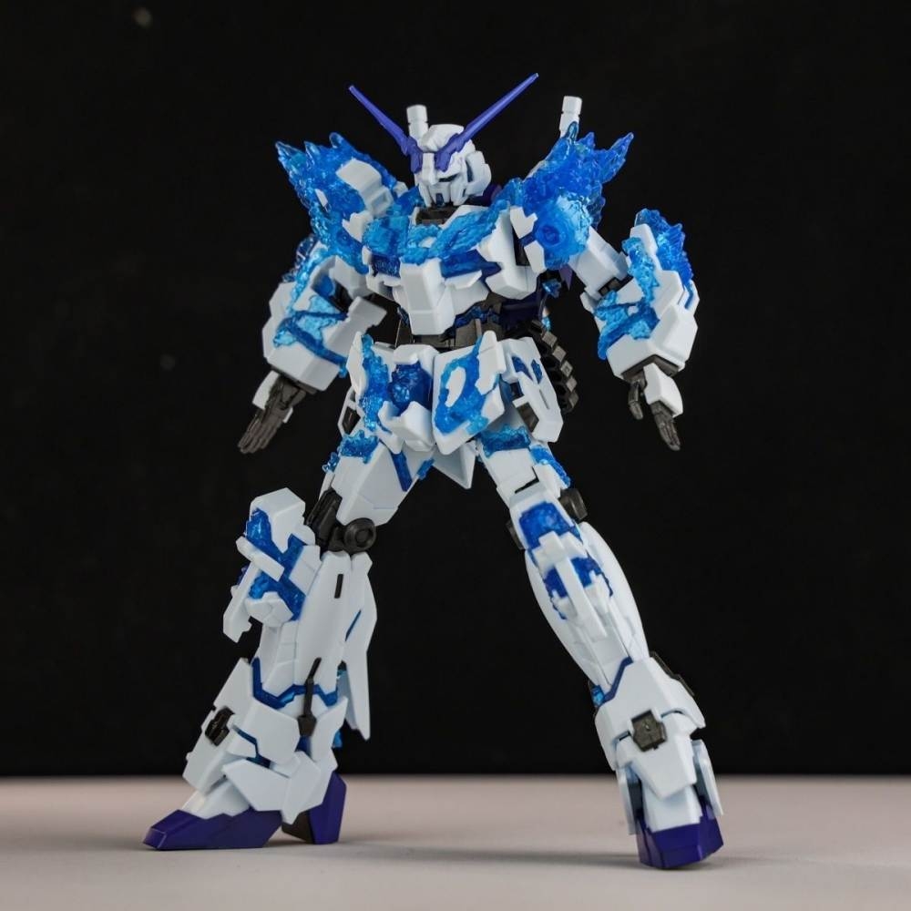 Mô hình lắp ráp HG 1/144 Luminous Ice Blue Crystal Unicorn - XD XINGDONG model