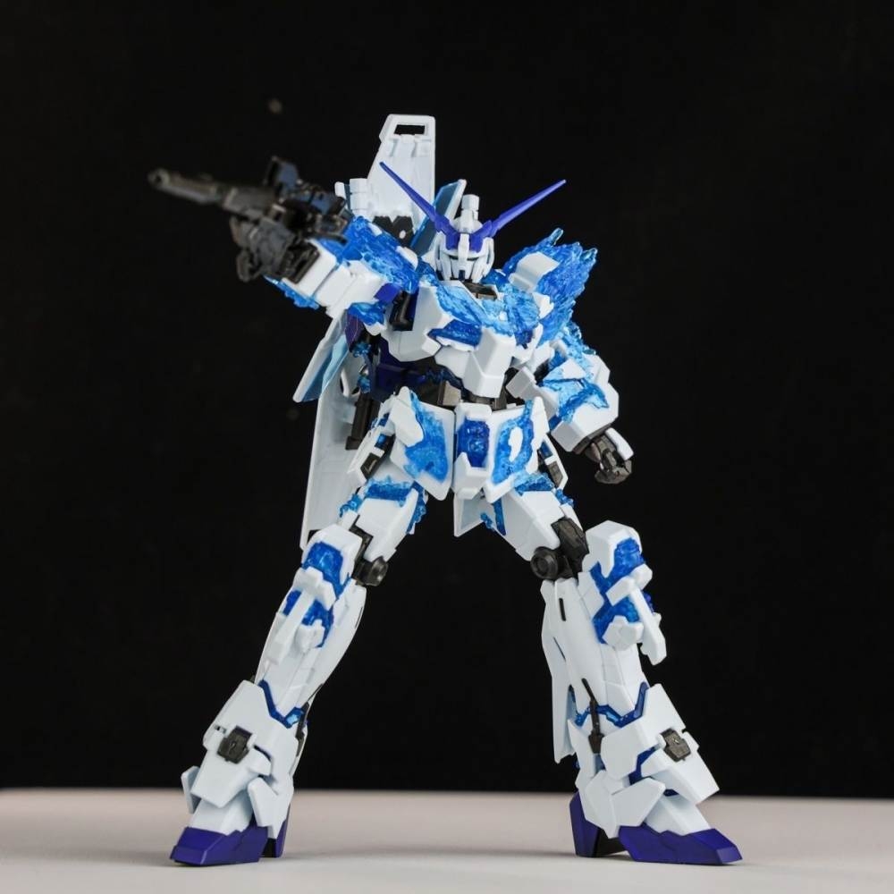 Mô hình lắp ráp HG 1/144 Luminous Ice Blue Crystal Unicorn - XD XINGDONG model