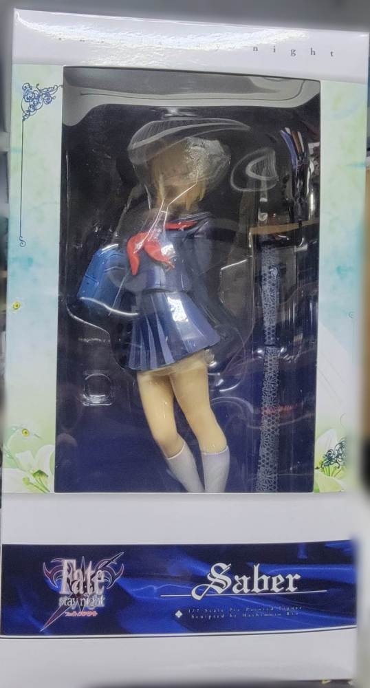 Mô hình Figure Saber School Uniform Dress Fate Stay Night (22cm)