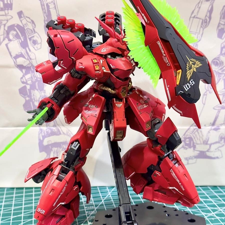 Mô hình lắp ráp RG 1/144 Sazabi - STAR model