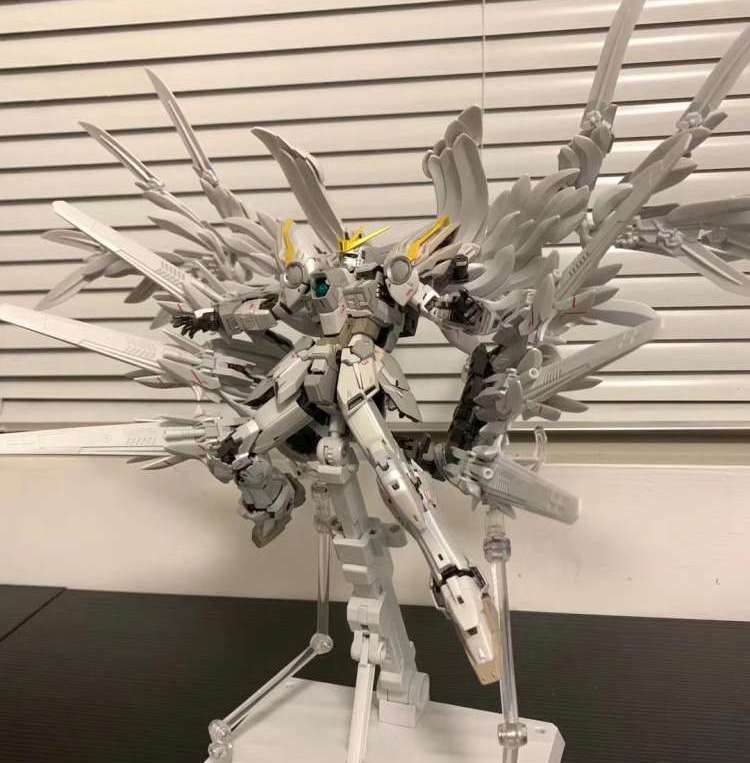 Mô hình lắp ráp MG 8827 Wing Gundam Snow White Prelude 1/100 Daban (Metal Frame)