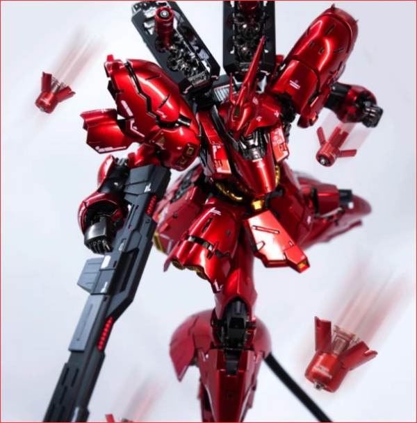 Mô hình lắp ráp RG 1/144 Sazabi Metallic , Clear color - 5503 SIHAI model