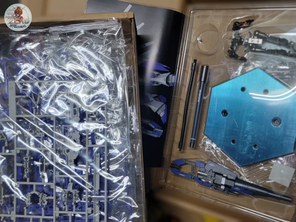 Mô hình lắp ráp Metal Robot MR Hinu RX93-v2 KMR model