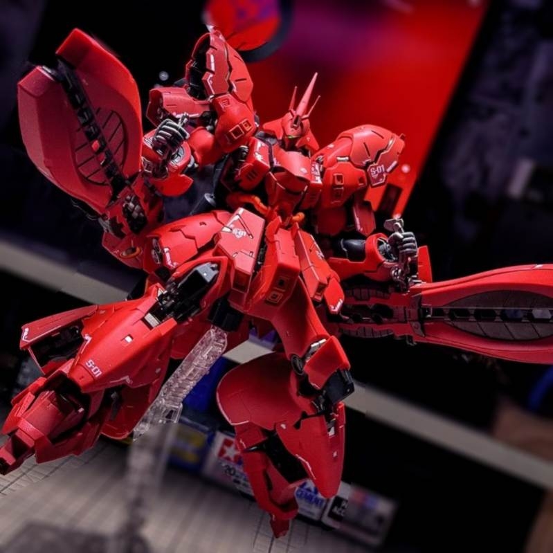 Mô hình lắp ráp RG 1/144 Sazabi Gundam Fukuoka MSN-04FF Double Horn - Gaogao model
