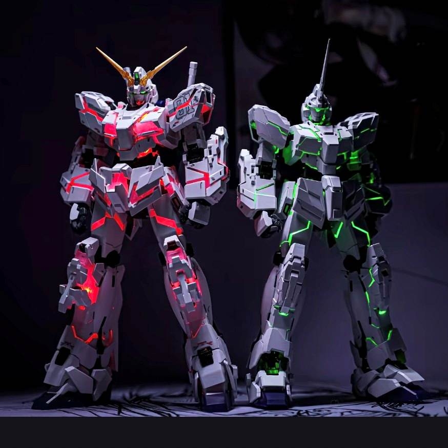 Mô hình lắp ráp 1/100 MGEX Unicorn Full Armor (Green / Clear Frame) - Tiger model